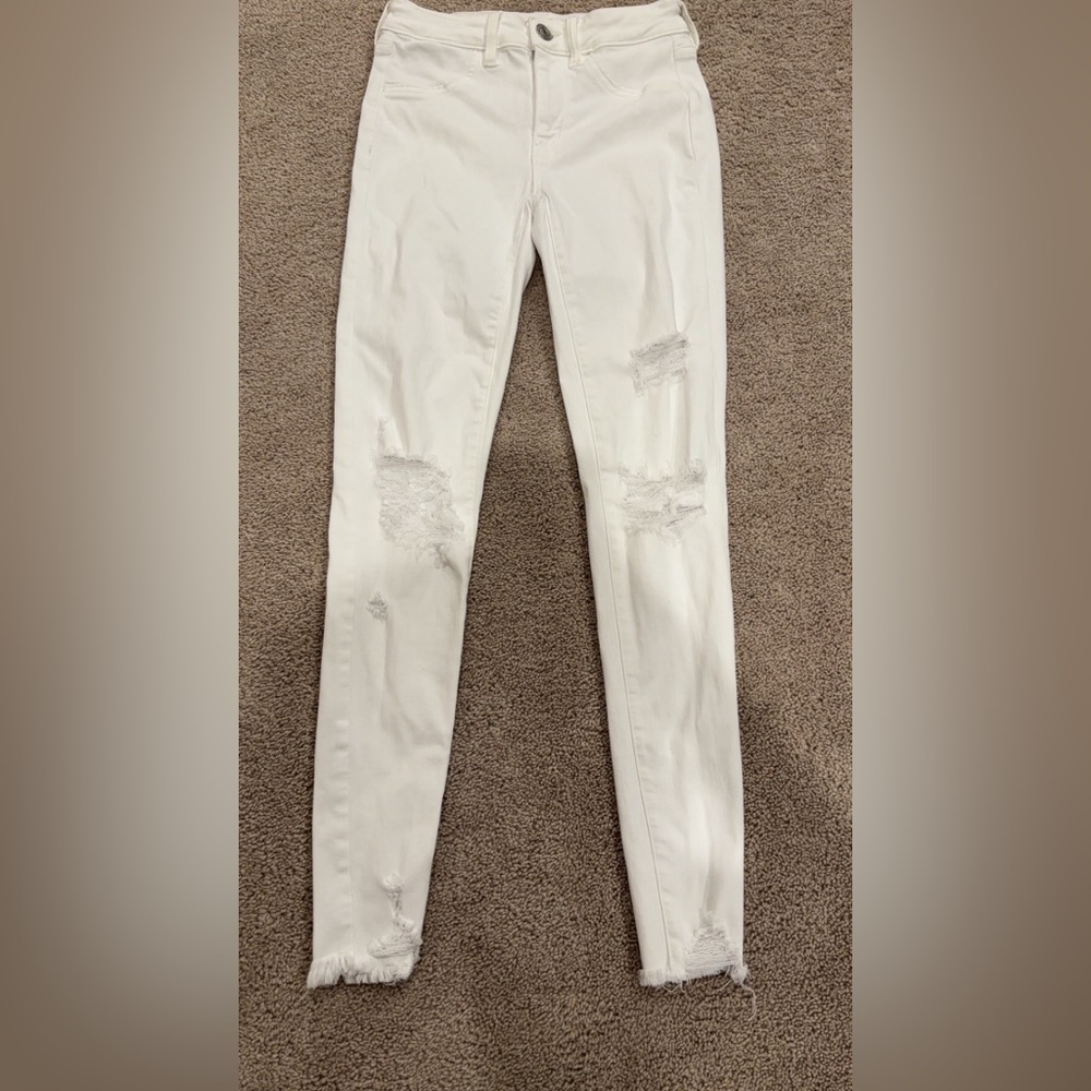 AE Distressed White Jeggings
